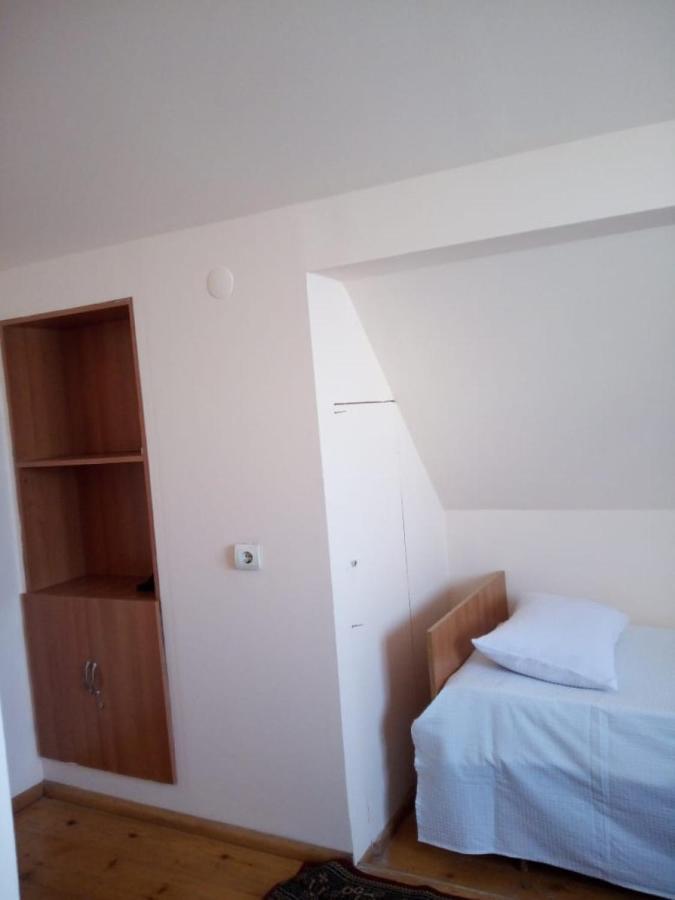 Guest House “Timote” Кутаиси Экстерьер фото